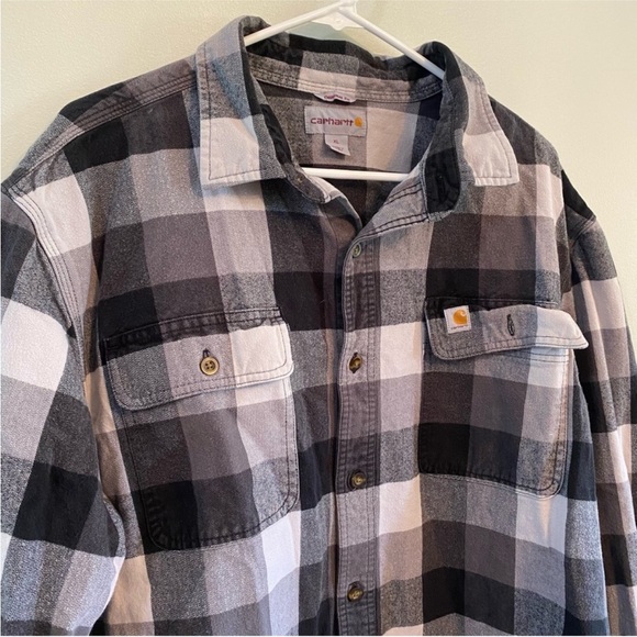 Carhartt black and white plaid flannel button down shirt XL - Picture 3 of 7